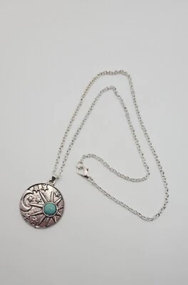 Collar plateado de 18 pulgadas con colgante turquesa sol y luna Foto 1 de 4