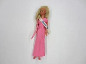 Vintage 1982 Kenner Glamour Gals JESSIE Mail-In Offer Fashion Doll - Picture 1 of 4