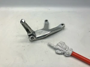 Yamaha FZR600R Left Rear Footrest System Rear Left Footrest Hanger (1) 95' - Picture 1 of 9