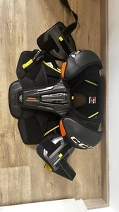 CCM ASV Tacks Pro Shoulder Guard Seniors - Picture 1 of 4