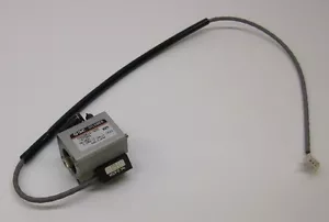 Cilindro neumático compacto SMC CDQ2B16-5DC-A73HS, doble acción con interruptor automático - Imagen 1 de 5
