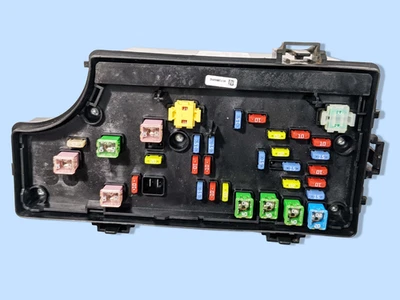 ✅ Jeep Patriot Compass 2015 módulo de potencia totalmente integrado Tipm 68232878ac OEM Foto 1 de 4