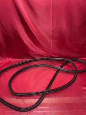 ☑️ 90-96 Nissan 300zx Z32 2+0 OEM Rear Hatch Rubber Seal Weatherstrip Molding - Image 1 of 4