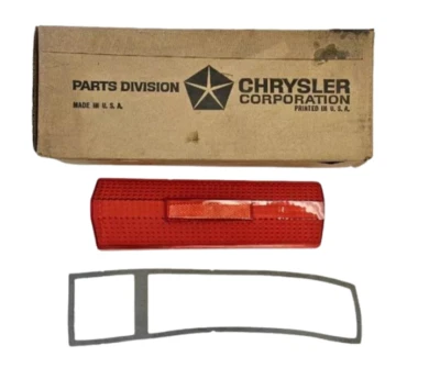 1968 Chrysler Newport Lower Left Taillight Lens and Gasket Package 2809195 NOS - Image 1 of 4