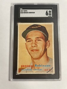 1957 Topps Set-Break #328 Brooks Robinson SGC 6 EX NM