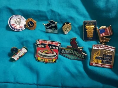 St. Louis Cardinals Busch Stadium Final Season Pin MLB 2003 and lot of 10 - Image 1 of 4