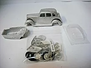 Kits de modelos Somerville escala 1/43 Rover P-2 1937 (6 luces) SMK148 - Imagen 1 de 1