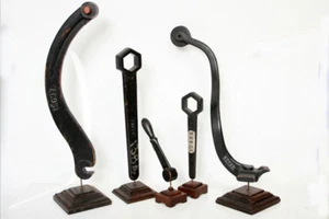 Vintage Wood Casting Foundry Molds Industrial Machine age tools ready to display - Picture 1 of 9