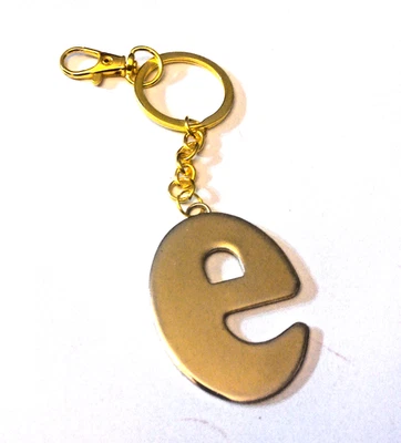 Letra "e" Bolso Dije Llavero Firmado Capri Joyería Inicial Colgante Tono Dorado Foto 1 de 4