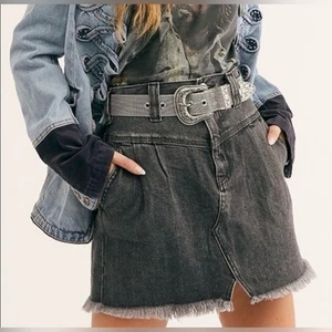 NWT Free People Sidecar Black Denim Mini Skirt Fringe Hemline Size 24 - Picture 1 of 11