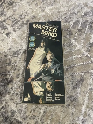 Original Mastermind Board Game Vintage Retro Strategy Puzzle see description - Image 1 of 3