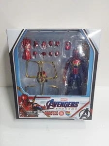 Mafex n. 121 Iron Spider Avengers: Endgame Version Spider-Man Figure NUOVO/SIGILLATO - Foto 1 di 7