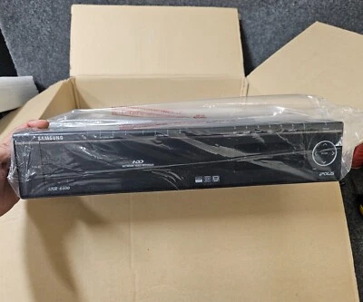 Samsung SNR-6400 64 Channel Network Video Recorder NVR  DVR - NEW OPEN BOX - Image 1 of 3