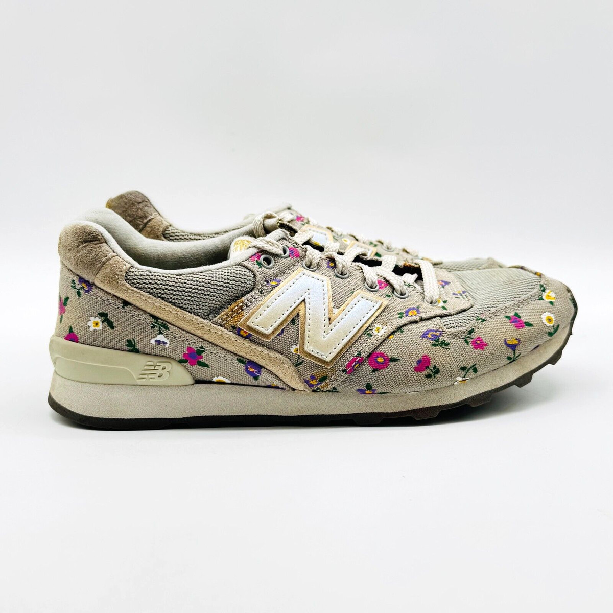 new balance flores mujer