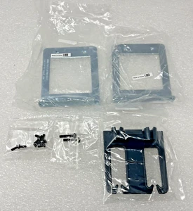 NEU Cisco Kabelmanager Halter Clip 700-01664-01-A0 & 700-17496-01 Montageset - Bild 1 von 4