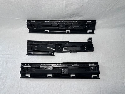 BMW X1 F48 2016-2022 faldón lateral izquierdo basculante panel montaje soporte conjunto OEM Foto 1 de 4