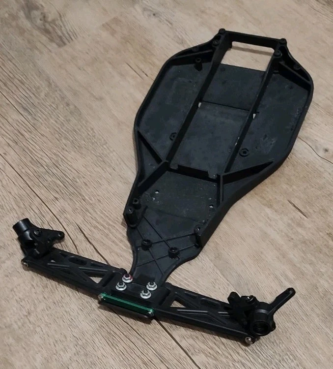 Ansmann Mad Rat Main Chassis Plate  and front lower arms built 210mm Length - Image 1 of 4