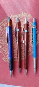 Lot 4 Mechanical Pencils: 2 Pentel P203 Staedtler Micrograph Schneider FOR PARTS - Foto 1 di 9
