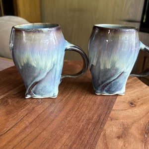 Coppia tazzine caffè Bill Campbell Twist blu marrone smalto a goccia arte ceramica firmate - Foto 1 di 11