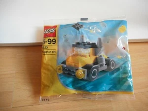 Lego Designer Set Race Truck in Bag (lego nr: 7223) - Picture 1 of 1