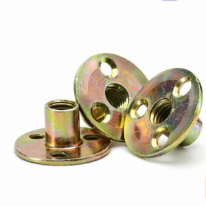 M8-10 Zinc Alloy Round Base T Nut Three Brad Hole Furniture Tee Nut Carbon Steel - Foto 1 di 16