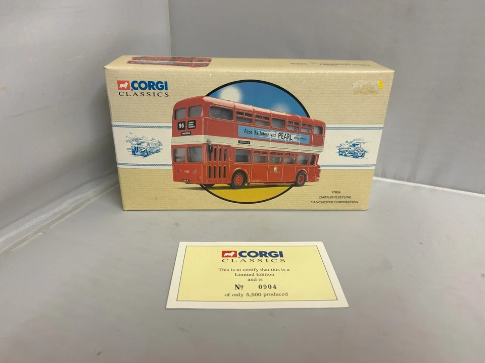 Corgi Classics 97826 Daimler Fleetline Manchester Corp No 904 "Low Numbered) - Image 1 of 1