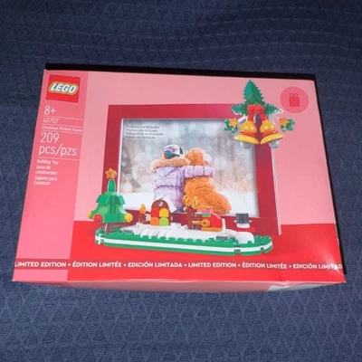 LEGO Christmas Picture Frame 40702 Holiday Limited Edition Set 209pcs. - Image 1 of 4