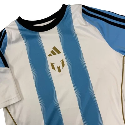 阿迪达斯梅西阿根廷足球球衣白色蓝色青少年尺寸13 14岁二手状况完好 — 第 1/4 张图片