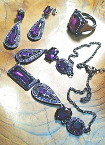 AVON "BARCELONA" Pre-Owned Purple and Black Rhinestone Necklace, Ring, Earrings! - Picture 1 of 13