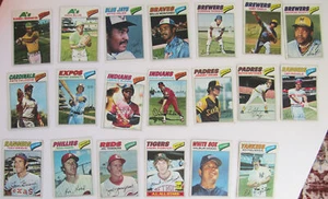 Lot of 20 1977 Topps Baseball Trading Cards Blue Wood Fidrych Falcone Randle - Picture 1 of 5