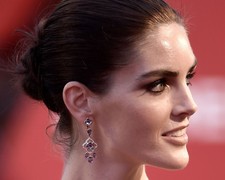 SEXY HILARY RHODA 8x10 PHOTO *