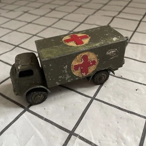 Dinky Toys #626 Ambulanza Militare - Foto 1 di 6