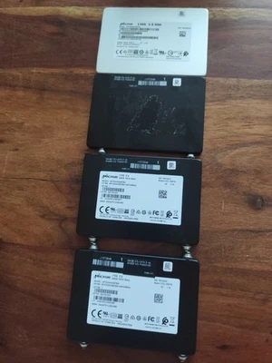 4x Micron SSDs, 2,5" (je 256GB Kapazität) – Laufzeiten niedrig, sicher gelöscht - Bild 1 von 2
