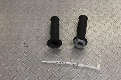 Kawasaki Ninja 250R Ex250J 2008 empuñadura del acelerador derecho Foto 1 de 4