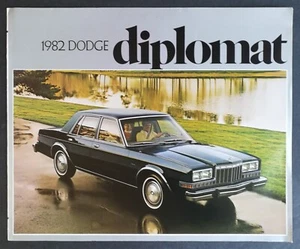 Dodge Diplomat 1982 folleto original a todo color de colección 323 - Imagen 1 de 1