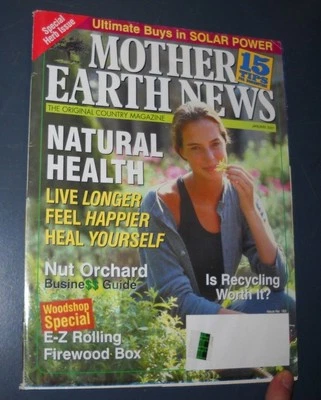MOTHER EARTH NEWS MAGAZINE JAN 2001 NATURAL HEALTH NUT ORCHARD E-Z FIREWOOD BOX - Image 1 of 4