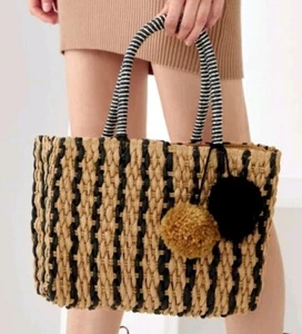 Bascket handbag Wicker pom pom bag with braided design - Picture 1 of 2