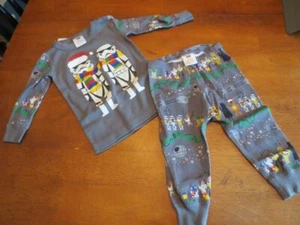 Hanna Andersson NWT Star Wars Storm Troopers Holiday Christmas Pajamas 6-12 mo - Picture 1 of 1
