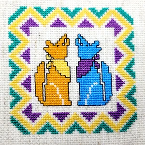 Howling Two Dogs Heads Up Colorful SW Style Finished Unframed Small Cross Stitch - Picture 1 of 17