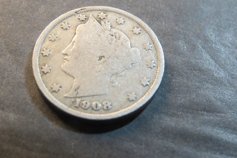1908 Liberty V Nickel -Free Shipping - Actual Coin pictured - M2 Cover