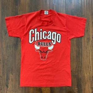 Chicago Bulls 90s Jordan Vintage T Shirt Swingster Classic Logo Medium Red 80s - Picture 1 of 12
