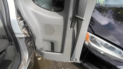 FRONTIER  2016 Door Trim Panel Rear 28863816 - Imagem 1 de 4