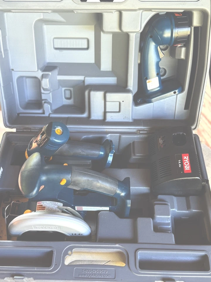 RYOBI 5 Piece Set 14.4V Cordless Tool Set Saw Drill Flashlight Case - Image 1 of 4