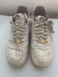 Taglia 9 - Nike Air Force 1 '07 SE Sisterhood - Squadra Rossa W - Foto 1 di 9