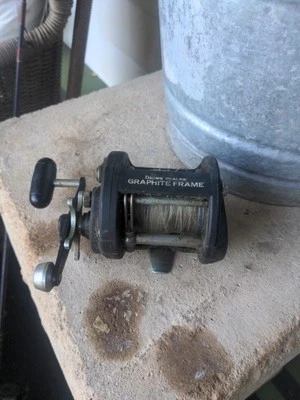 Daiwa Sealine SL175H 高速船 拖钓 鱼饵 铸造 渔轮 二手 — 第 1/4 张图片