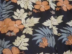Hawaiian Aloha Shirt Men's L Hibiscus Flowers Palm Fronds Philodendron NICE! - Picture 1 of 4