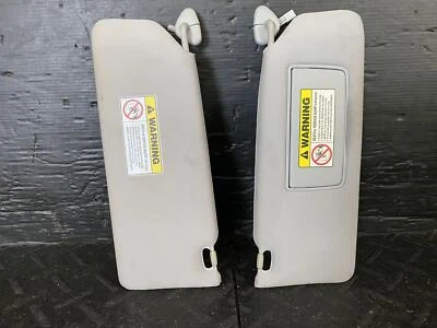 2006 HONDA RIDGELINE DRIVER LEFT & PASSENGER RIGHT SUN SHADE VISORS - Imagem 1 de 4
