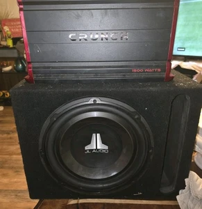 Subwoofer Jl Audio 12 pollici con scatola portata e amplificatore crunch funziona benissimo spedizione gratuita - Foto 1 di 7