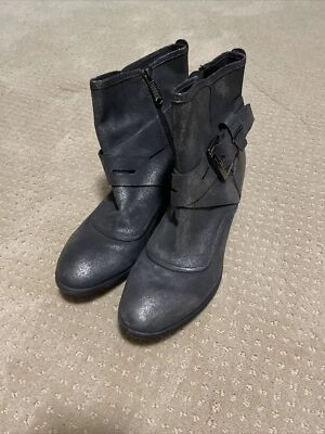 Donald Pliner 8,5 M Foto 1 de 3