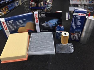 TRANSPORTER CARAVELLE MULTIVAN T5 T28 T30 SERVICE KIT OIL AIR FUEL CABIN FILTER - Afbeelding 1 van 1